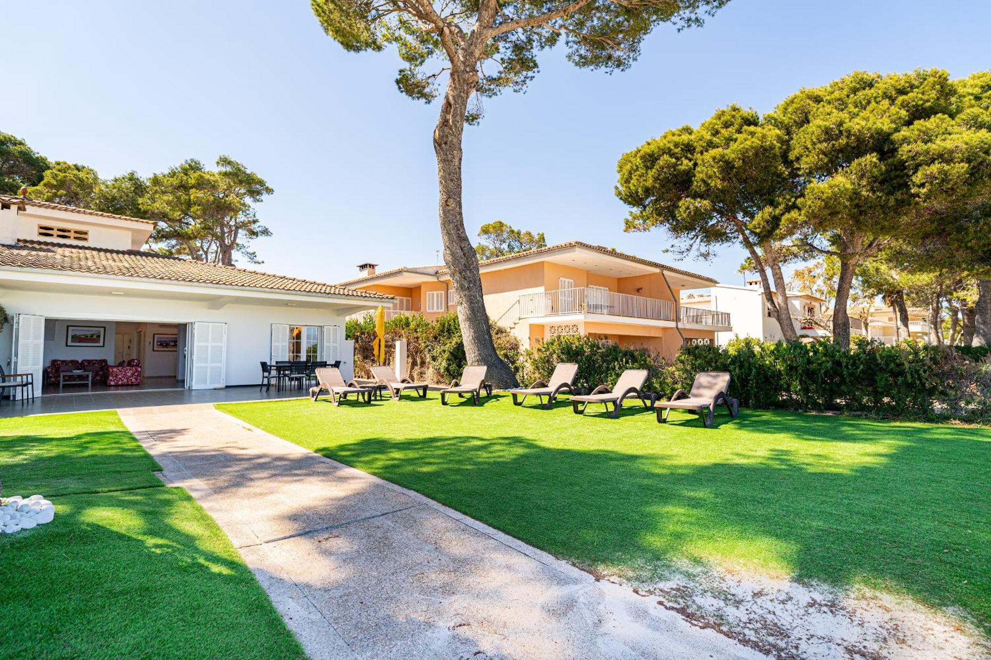 Villa Garballo Alcudia - Sea Front Exterior photo
